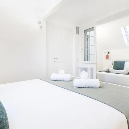 Apartament Easylife - - Napo Torriani 1 E - *