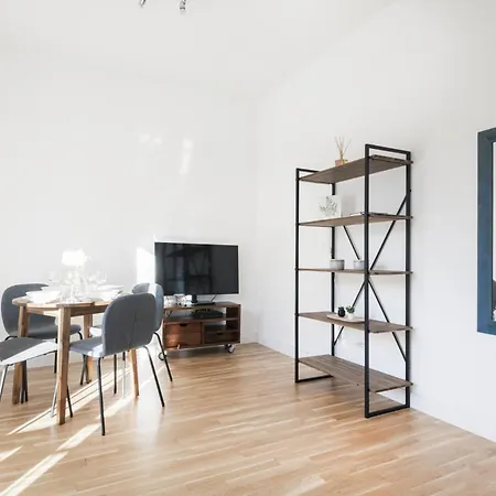 Easylife - Eleganza E Comfort Vicino A Fs Apartment