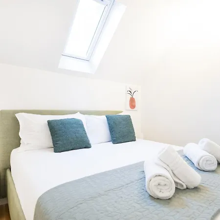 Apartament Easylife - - Napo Torriani 1 E - *